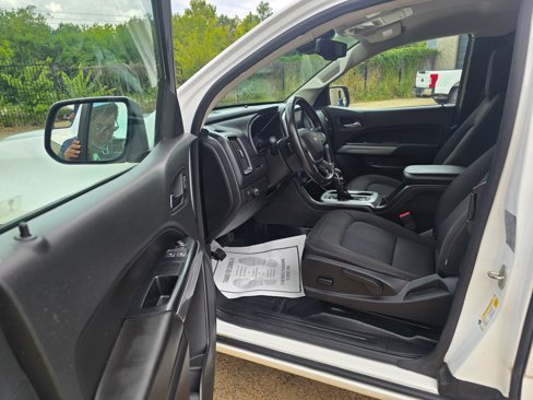 Used 2022 Chevrolet Colorado LT w/ Fleet Safety Package image 18