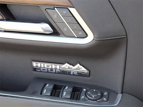 Used 2024 Chevrolet Silverado 1500 High Country w/ Technology Package image 22