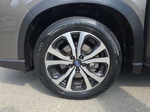 Used 2020 Subaru Forester Limited image 38