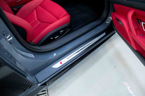 Used 2022 Audi R8 V10 w/ Premium Package image 47