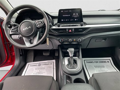 Used 2022 Kia Forte LXS image 10