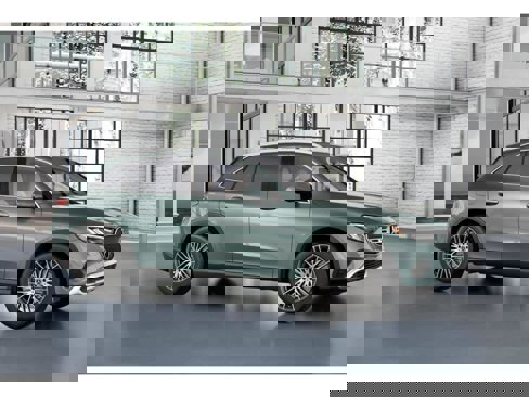 New 2026 Mercedes-Benz GLC 300 image 12