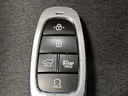 Used 2023 Hyundai Santa Fe SEL image 32