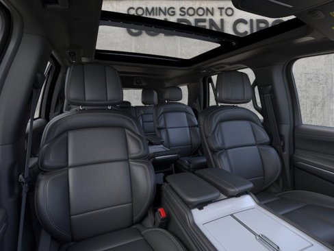 New 2025 Lincoln Navigator Reserve image 10