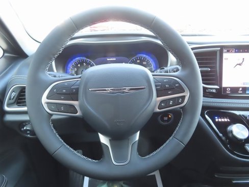 New 2026 Chrysler Pacifica Select image 31