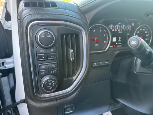 Used 2023 Chevrolet Silverado 2500 High Country w/ Z71 Off-Road Package image 21