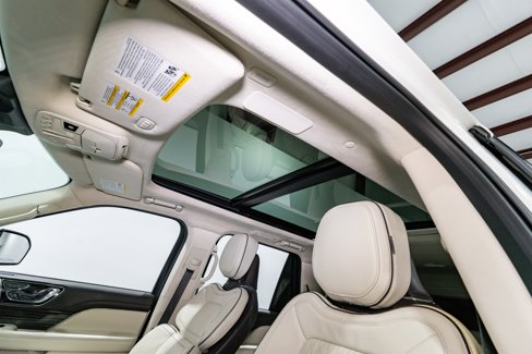 Used 2024 Lincoln Navigator Black Label image 19