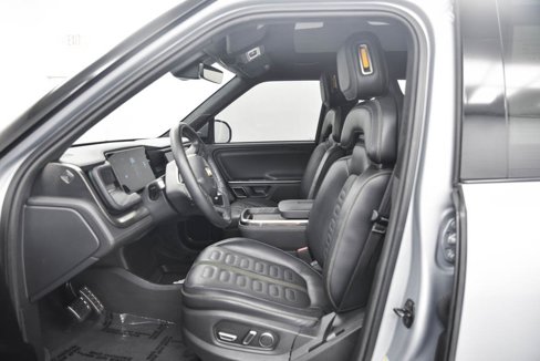 Used 2024 Rivian R1S Adventure image 11