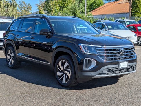 New 2025 Volkswagen Atlas SEL image 8