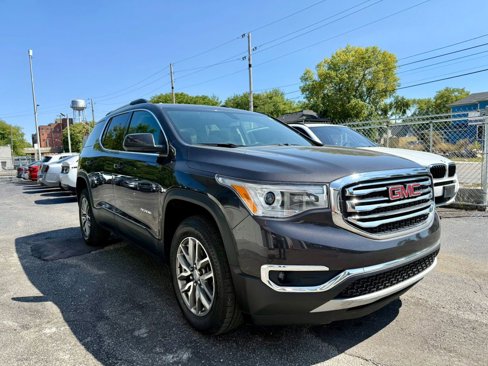 Used 2018 GMC Acadia SLE image 3