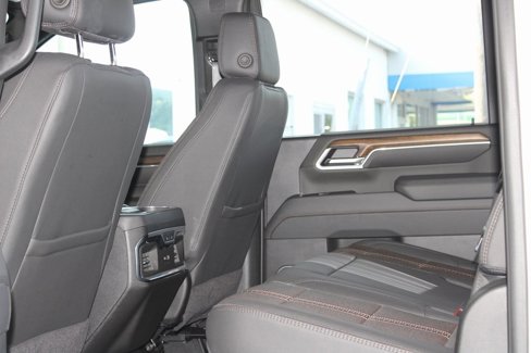 New 2025 Chevrolet Silverado 2500 High Country w/ Technology Package image 18