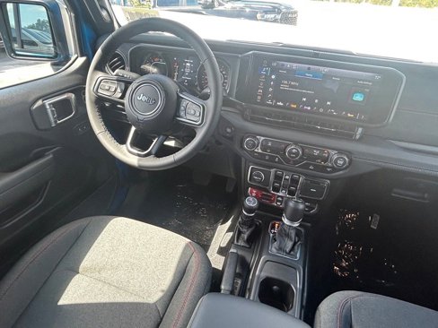 New 2025 Jeep Wrangler Unlimited Rubicon image 9