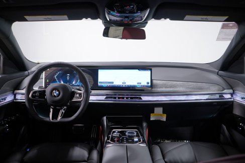 New 2026 BMW 740i w/ Premium Package image 11