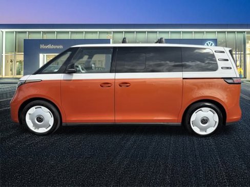 Used 2025 Volkswagen ID. Buzz 1st Edition image 7