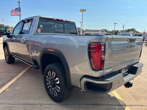 New 2026 GMC Sierra 2500 Denali Ultimate w/ Max Trailering Package image 7