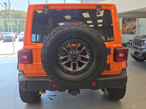 Used 2025 Jeep Wrangler Unlimited Rubicon 392 image 26