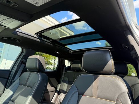 Used 2021 Chevrolet Blazer Premier w/ Driver Confidence II Package image 19