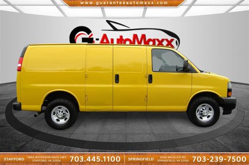 Used 2021 Chevrolet Express 2500 w/ Driver Convenience Package image 4