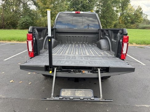Certified 2022 Ford F350 Platinum w/ Snow Plow Prep Package image 52