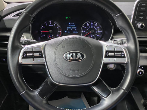 Used 2021 Kia Telluride LX image 17