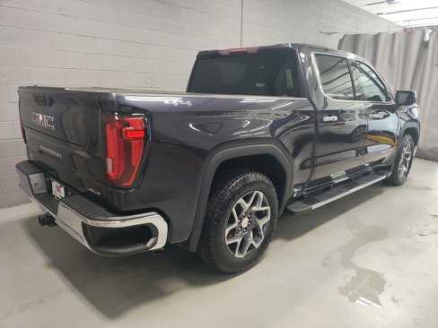 Certified 2022 GMC Sierra 1500 SLT w/ SLT Convenience Package image 2