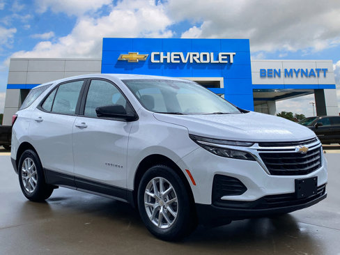 Certified 2023 Chevrolet Equinox LS image 1