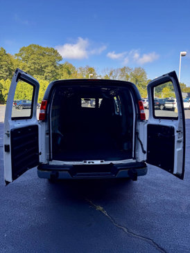 Used 2023 Chevrolet Express 2500 w/ Driver Convenience Package image 9