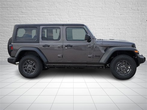 New 2025 Jeep Wrangler Sport S image 5