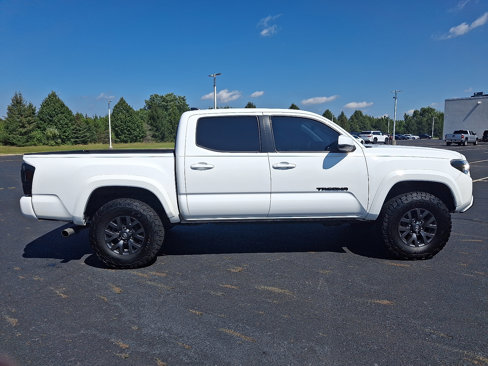 Used 2023 Toyota Tacoma SR5 image 7