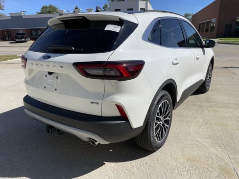 New 2026 Ford Escape SE image 4