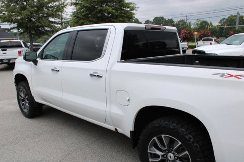 Used 2020 Chevrolet Silverado 1500 LTZ image 12