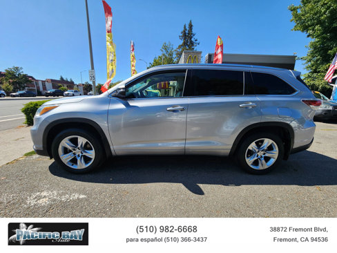 Used 2015 Toyota Highlander Limited Platinum image 4