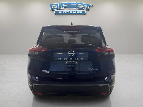 Used 2024 Nissan Rogue SV image 5