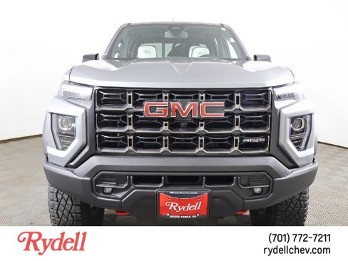 Certified 2025 GMC Canyon AT4 w/ AT4X AEV Edition image 10