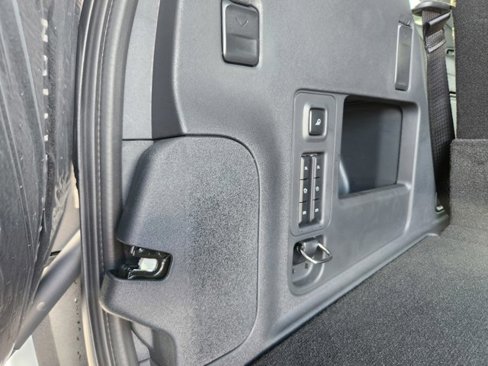 New 2025 Ford Expedition Platinum image 29