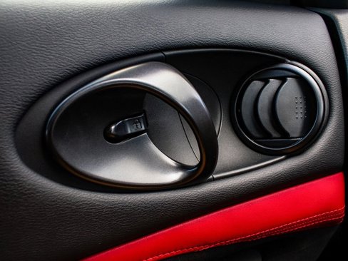 Used 2025 Nissan Z Performance w/ Floor Mat Package image 9