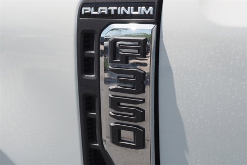 Used 2024 Ford F350 Platinum image 11
