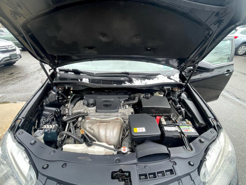 Used 2017 Toyota Camry SE image 22