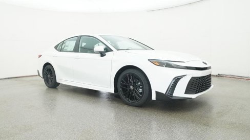 New 2026 Toyota Camry SE image 29
