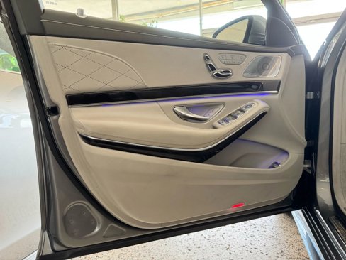Used 2015 Mercedes-Benz S 550 Sedan image 20