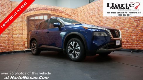 Used 2023 Nissan Rogue SV image 1