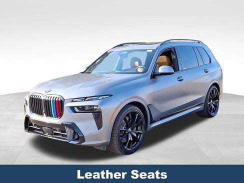 Used 2024 BMW X7 xDrive40i w/ M Sport Package image 4