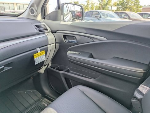 New 2025 Honda Ridgeline RTL image 19