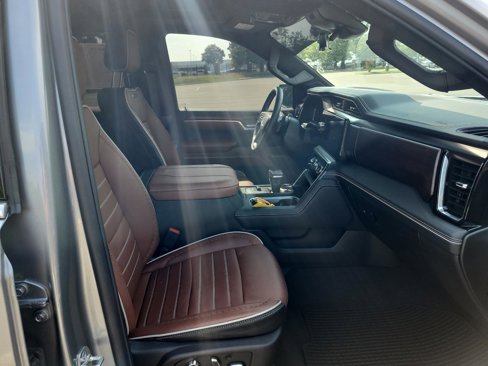 Certified 2025 GMC Sierra 1500 Denali Ultimate image 9