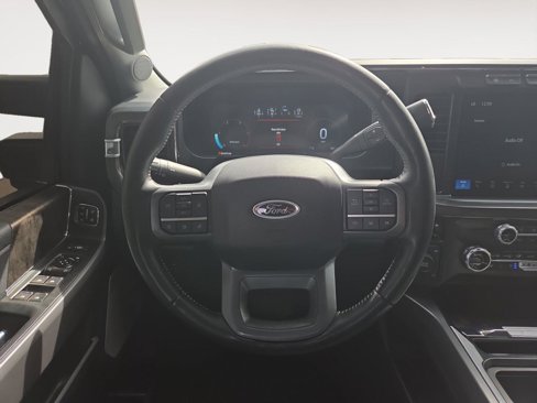 Used 2024 Ford F250 Lariat image 19