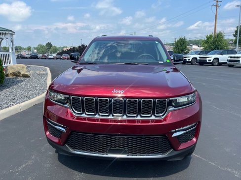 Used 2023 Jeep Grand Cherokee Limited image 8