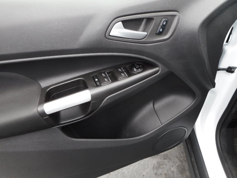 Used 2016 Ford Transit Connect XLT image 15