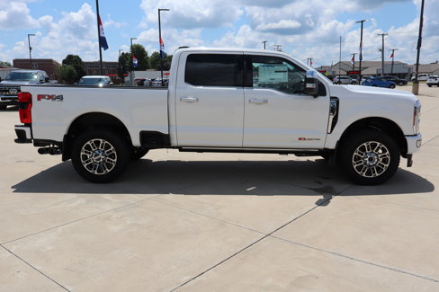 New 2025 Ford F350 Platinum w/ Platinum Plus Package image 4
