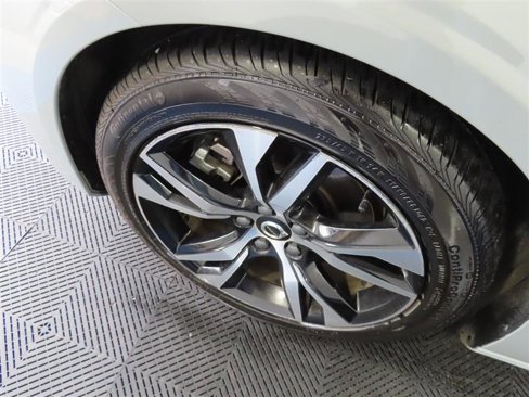 Used 2025 Volvo S60 B5 Core image 7