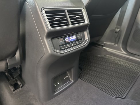 New 2026 Volkswagen Atlas SEL image 28